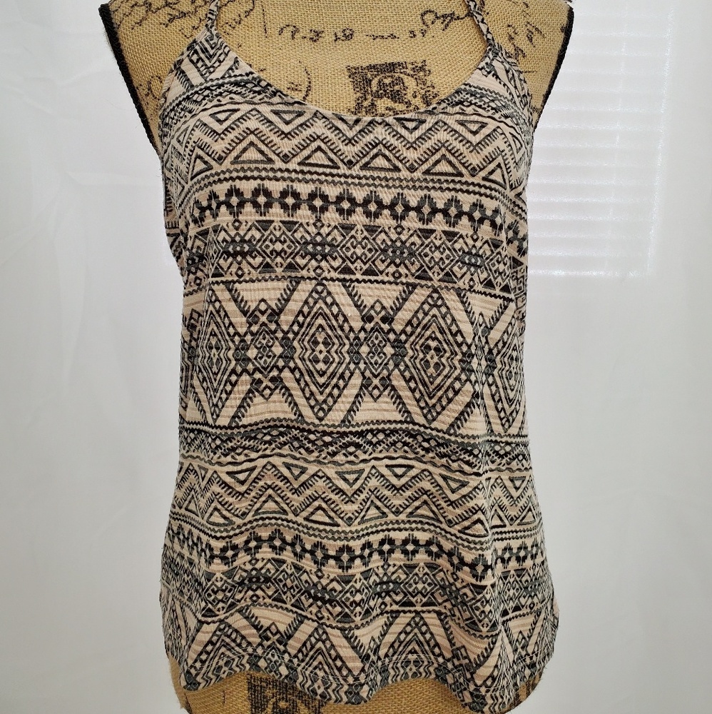 Forever 21 tank top cream with black print